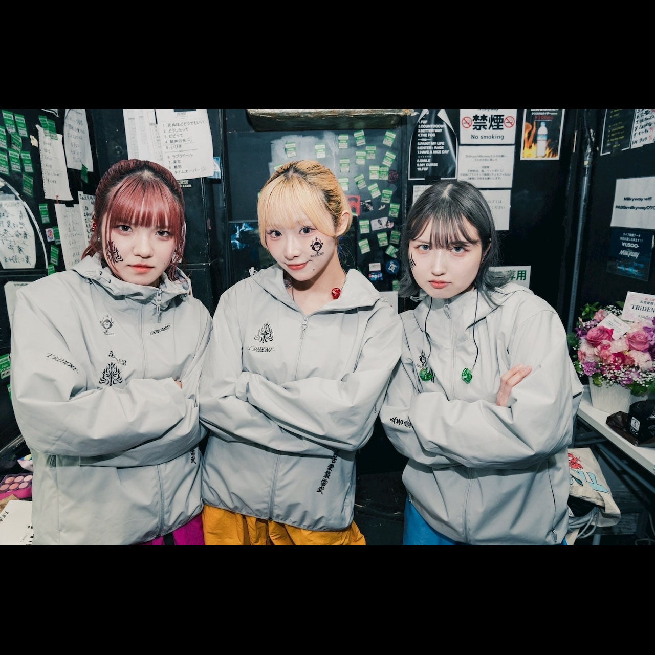 TRiDENT 5th Anniversary FACE STICKER Sheet